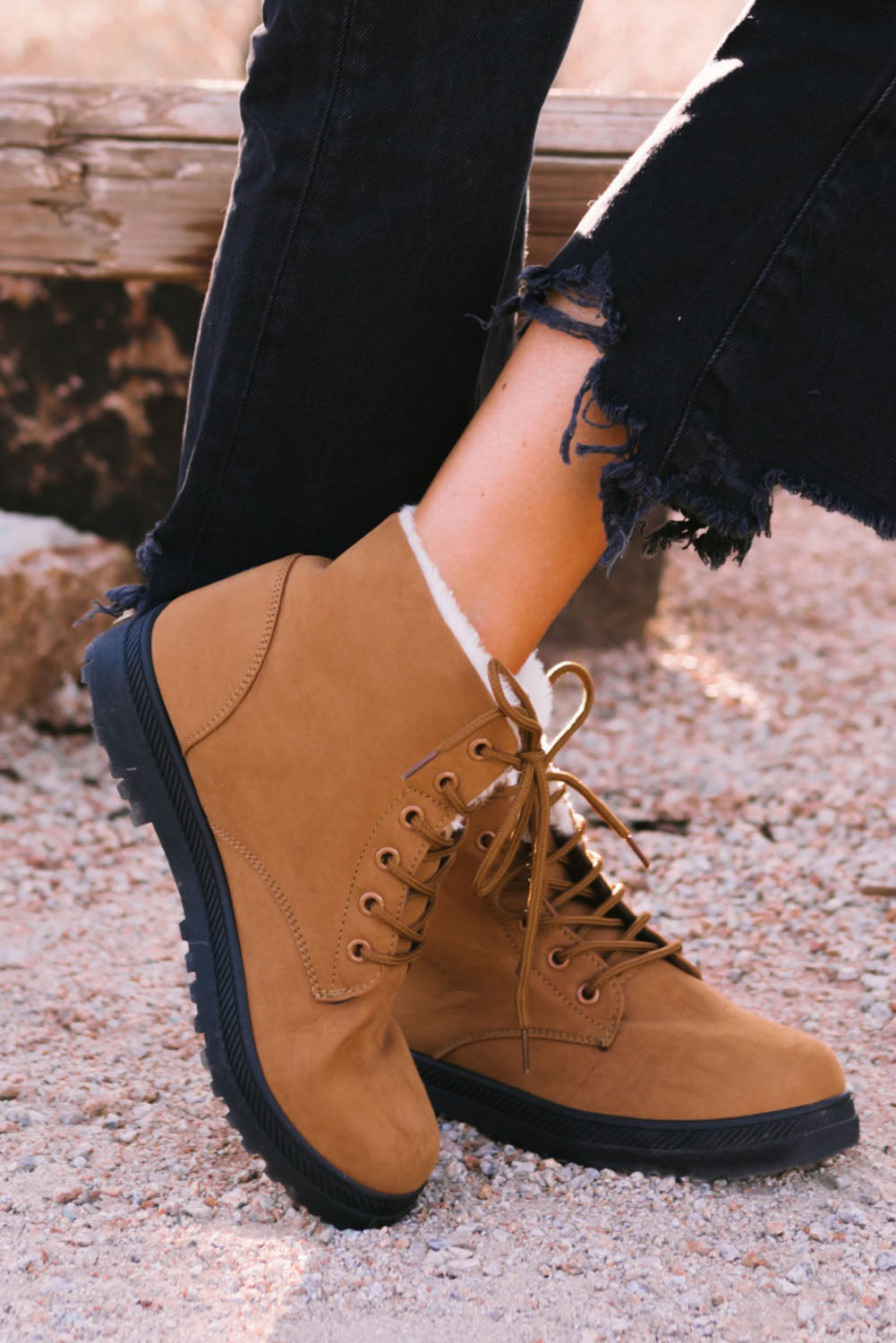 BH02160-17-37, BH02160-17-38, BH02160-17-39, BH02160-17-40, BH02160-17-41, BH02160-17-42, BH02160-17-43, Brown Women's Ankle Boot Fur Suede Platform Winter Snow Boots