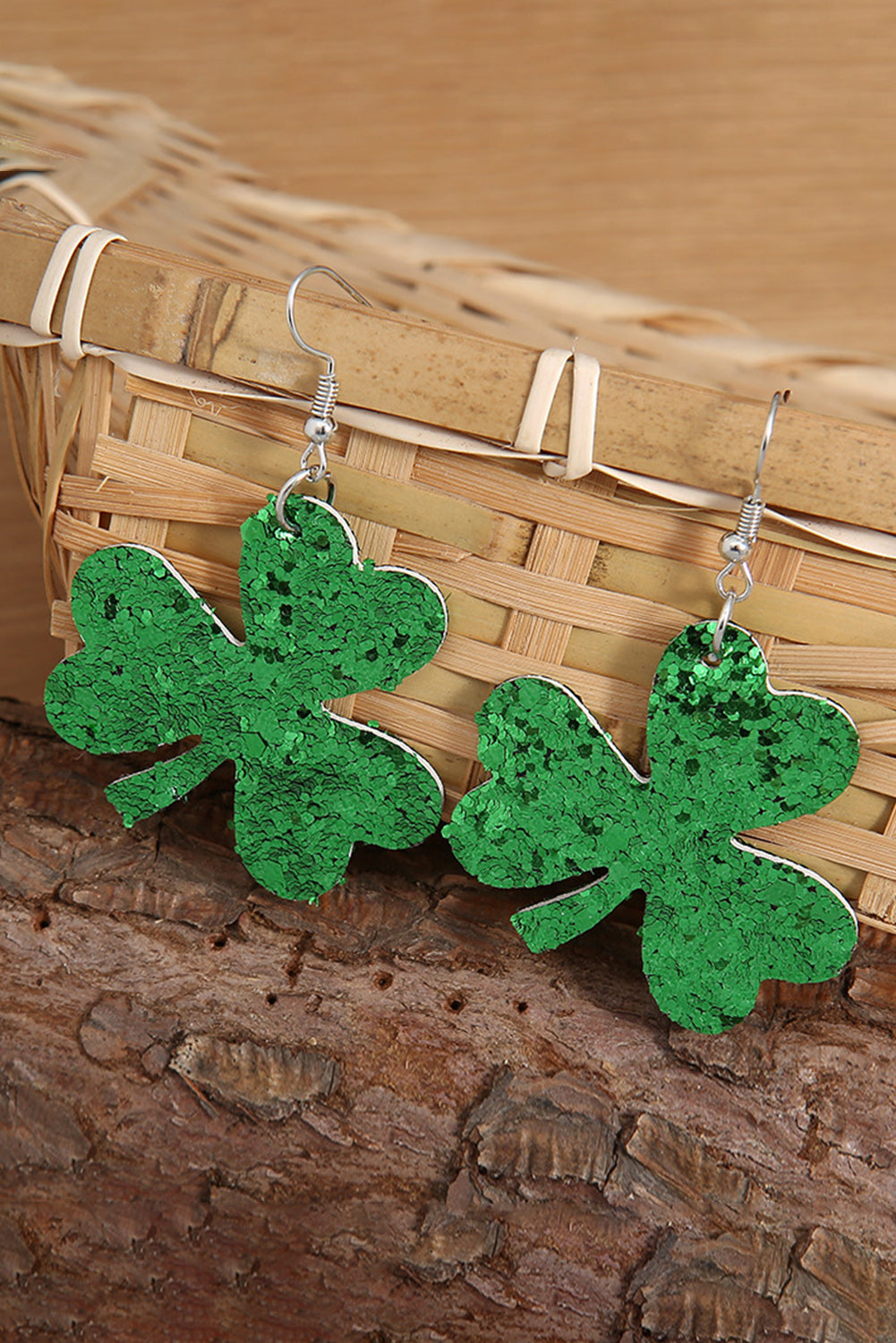 BH012368-9, Women Shamrock Clover Saint Patrick's Day Green Earrings