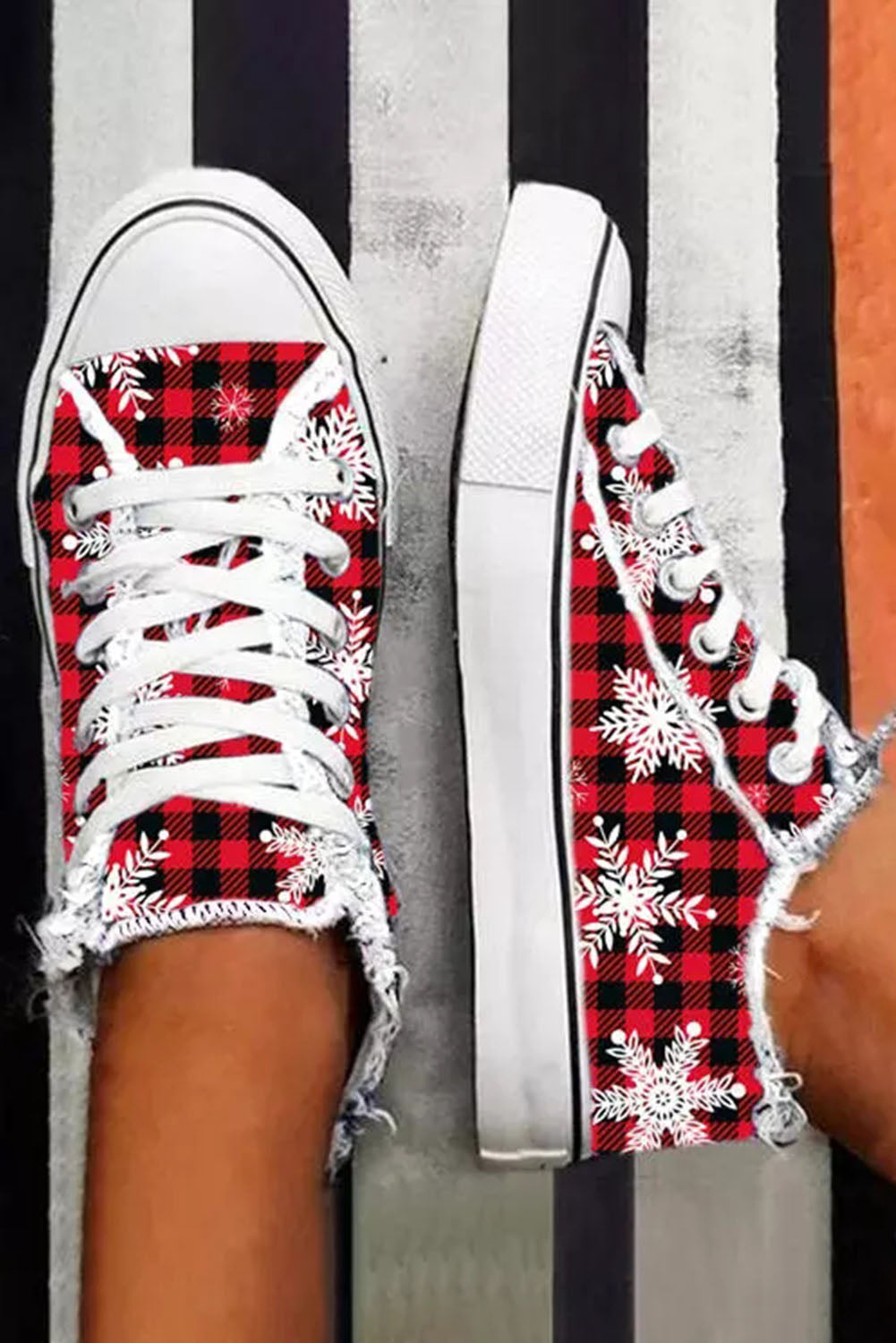 BH021851-3-37, BH021851-3-38, BH021851-3-39, BH021851-3-40, BH021851-3-41, BH021851-3-42, Red Christmas Sneaker for Women Canvas Slip on Shoes Plaid Snowflake Print Frayed Trim Shoes