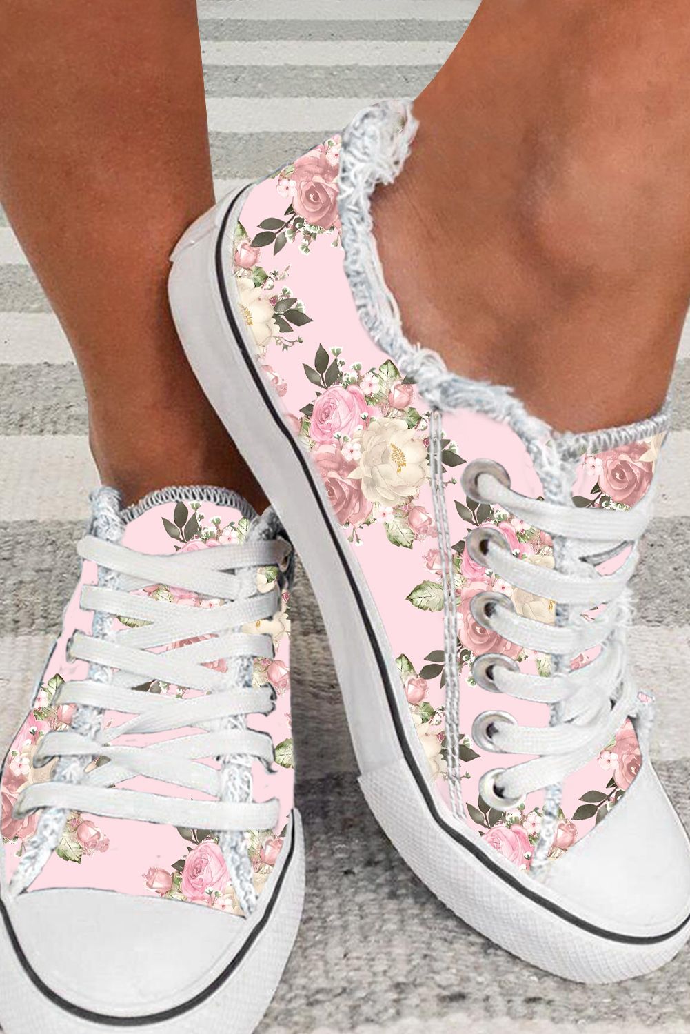 G By Guess Women's White Pink Floral Shoes Sneakers 8-1/2 M 8.5 GGMALLORY |  eBay