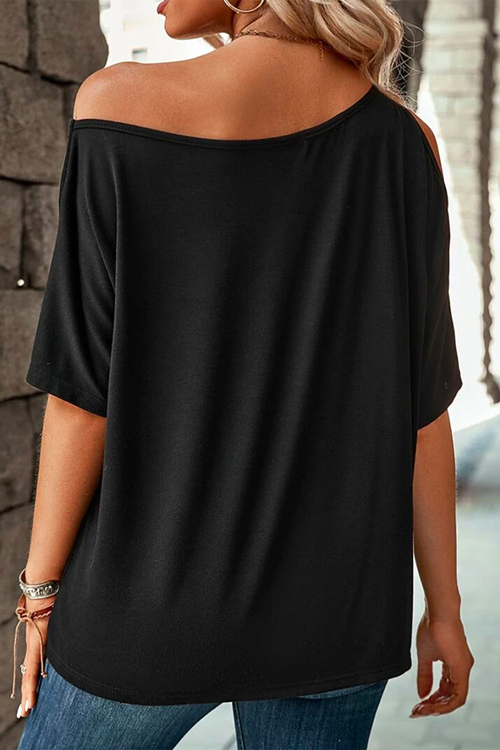 LC25221344-2-S, LC25221344-2-M, LC25221344-2-L, LC25221344-2-XL, Black Solid Asymmetrical Neck Loose Casual T-Shirt