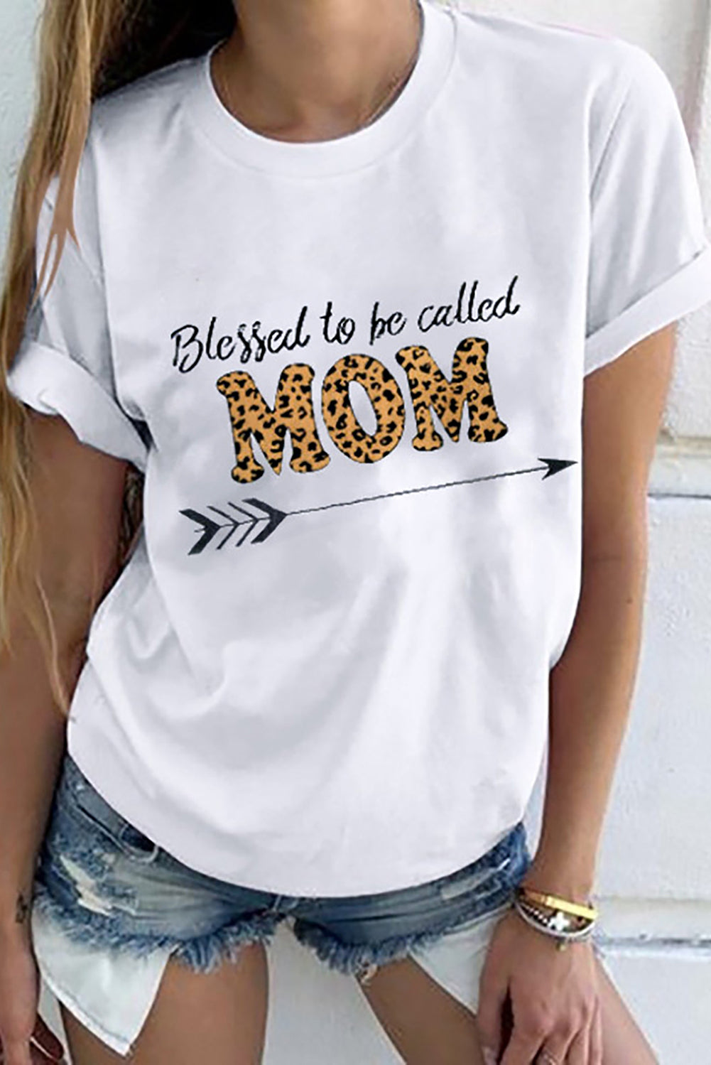White Being a Mom Makes My Lift Complete Funny Letters Print Mama Tees Shirt LC252050-101