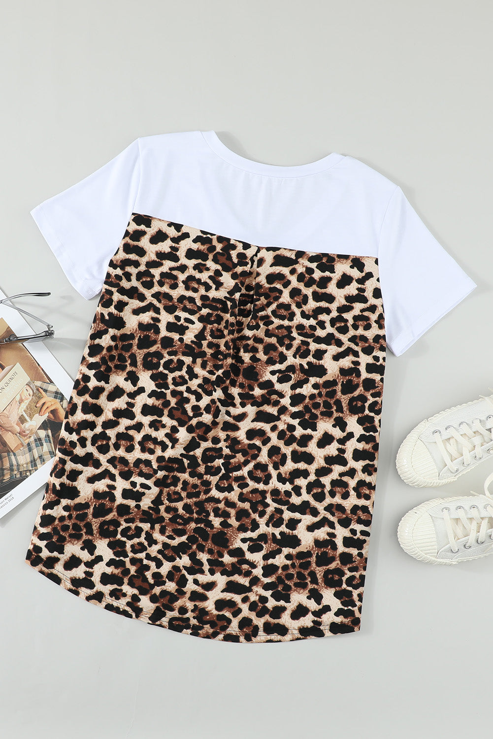 White Women's Leopard Printed Short Sleeve T-Shirt Blouse LC253578-1