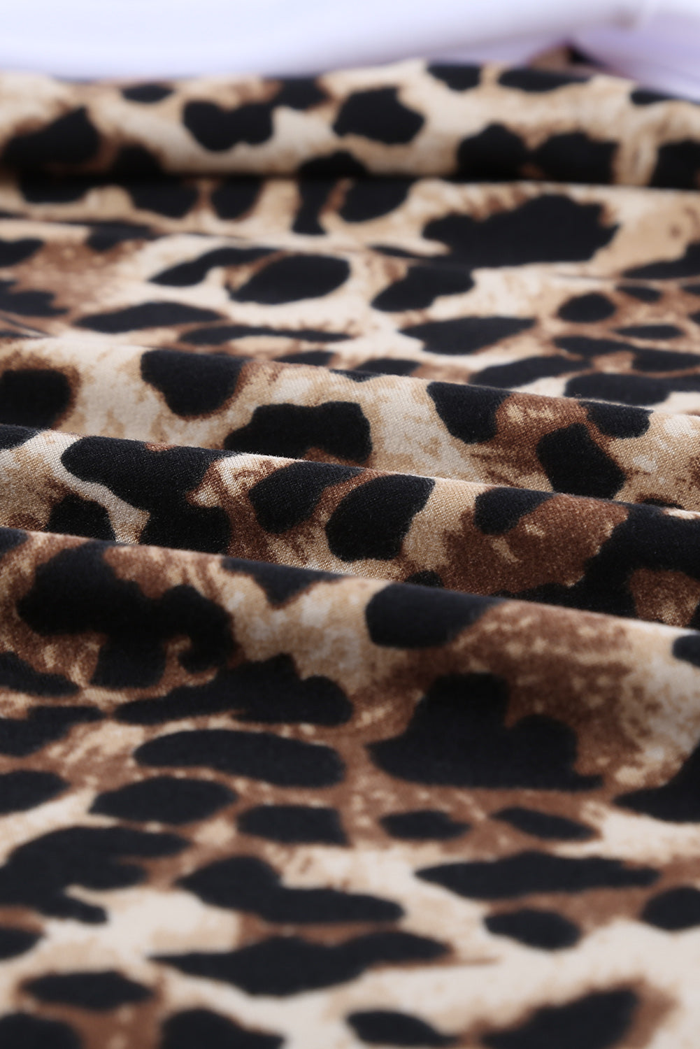 White Women's Leopard Printed Short Sleeve T-Shirt Blouse LC253578-1