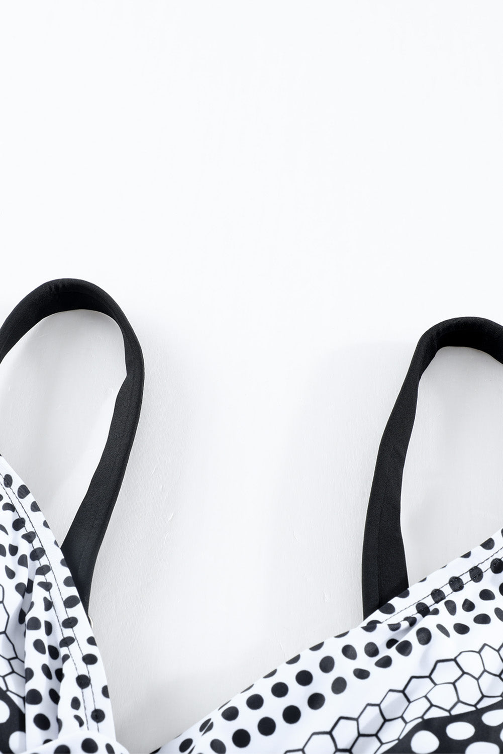 LC412113-2-S, LC412113-2-M, LC412113-2-L, LC412113-2-XL, LC412113-2-2XL, Black Women's Retro Polka Dot Print Bathing Suit Handkerchief Hem Tankini Set