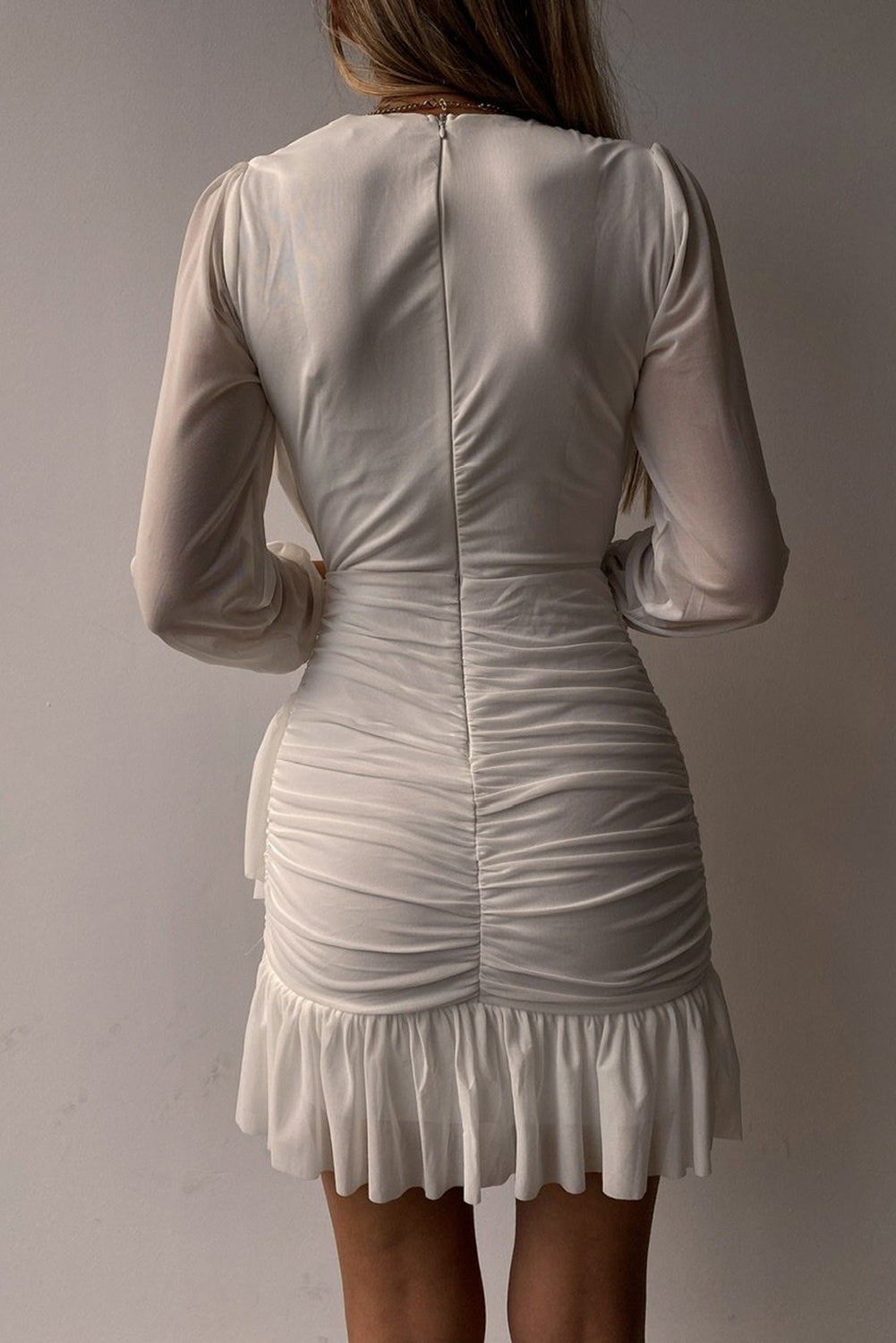 White Ruched Sexy Dress Flounce V Neck Bodycon Mini Dress LC2211387-1