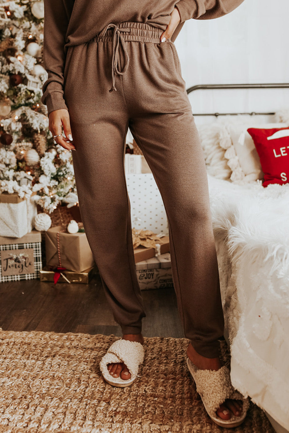 LC15306-16-S, LC15306-16-M, LC15306-16-L, LC15306-16-XL, LC15306-16-2XL, Khaki Women's Long Sleeve Sweatsuit Set Pullover and Jogger Pants Lounge Set