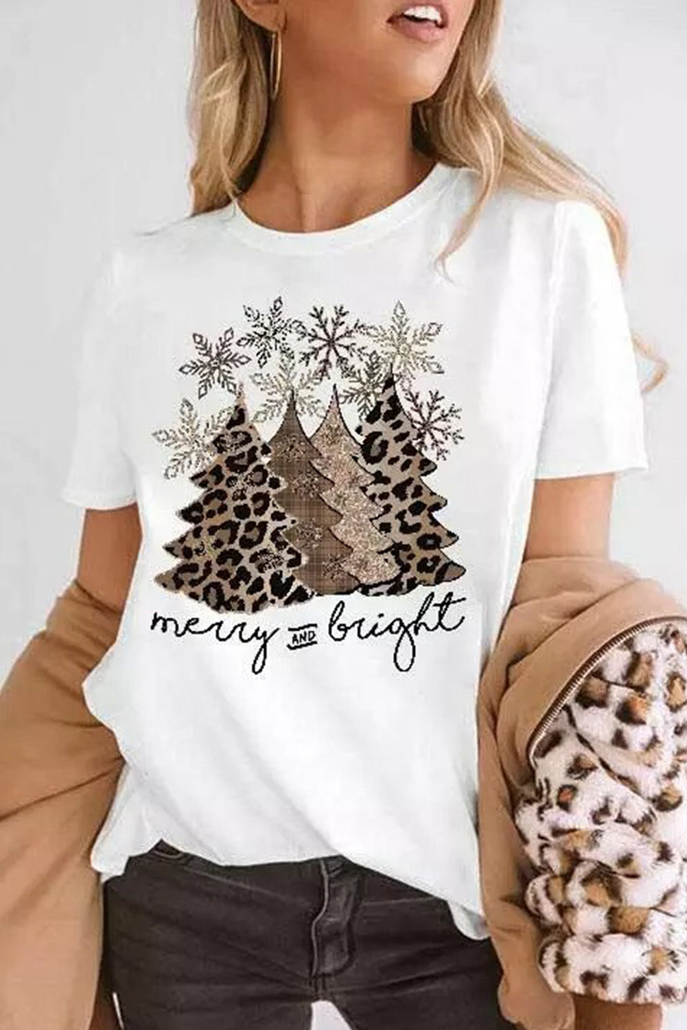LC25219027-1-S, LC25219027-1-M, LC25219027-1-L, LC25219027-1-XL, LC25219027-1-2XL, White Leopard Christmas Tree Graphic Print Womens Xmas Holiday Pullover Top