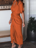 Robe chemise en satin à manches courtes pour femmes avec ceinture