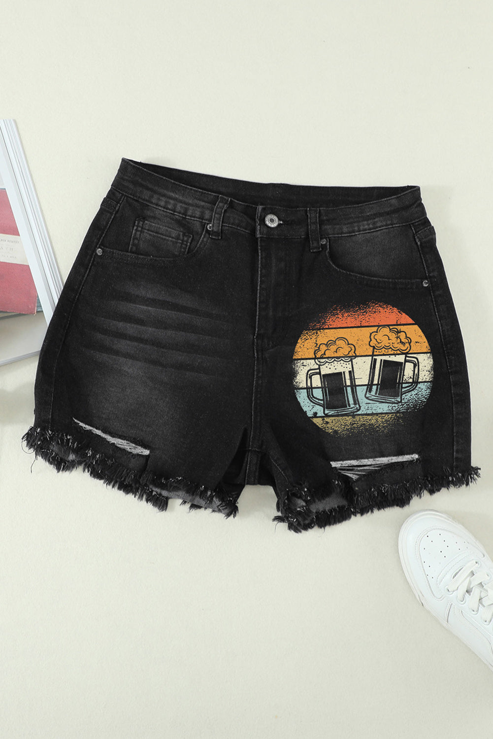 Frayed Hem Denim Shorts with Pockets