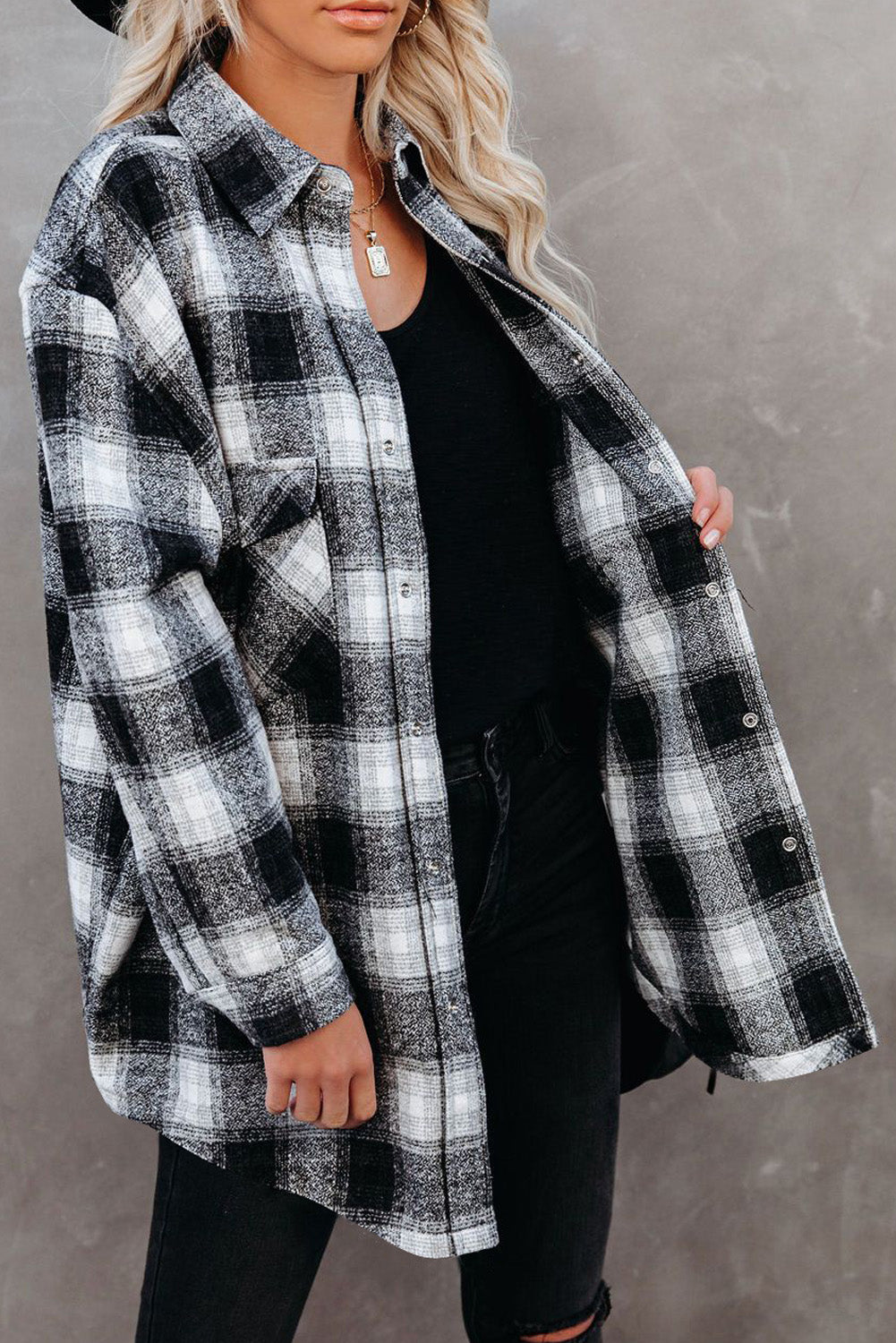 Buttons Pocketed Plaid Shacket